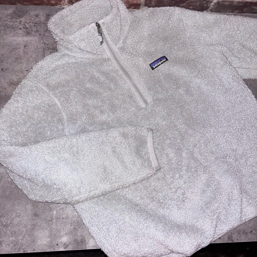 Patagonia Women's White Fleece Pullover